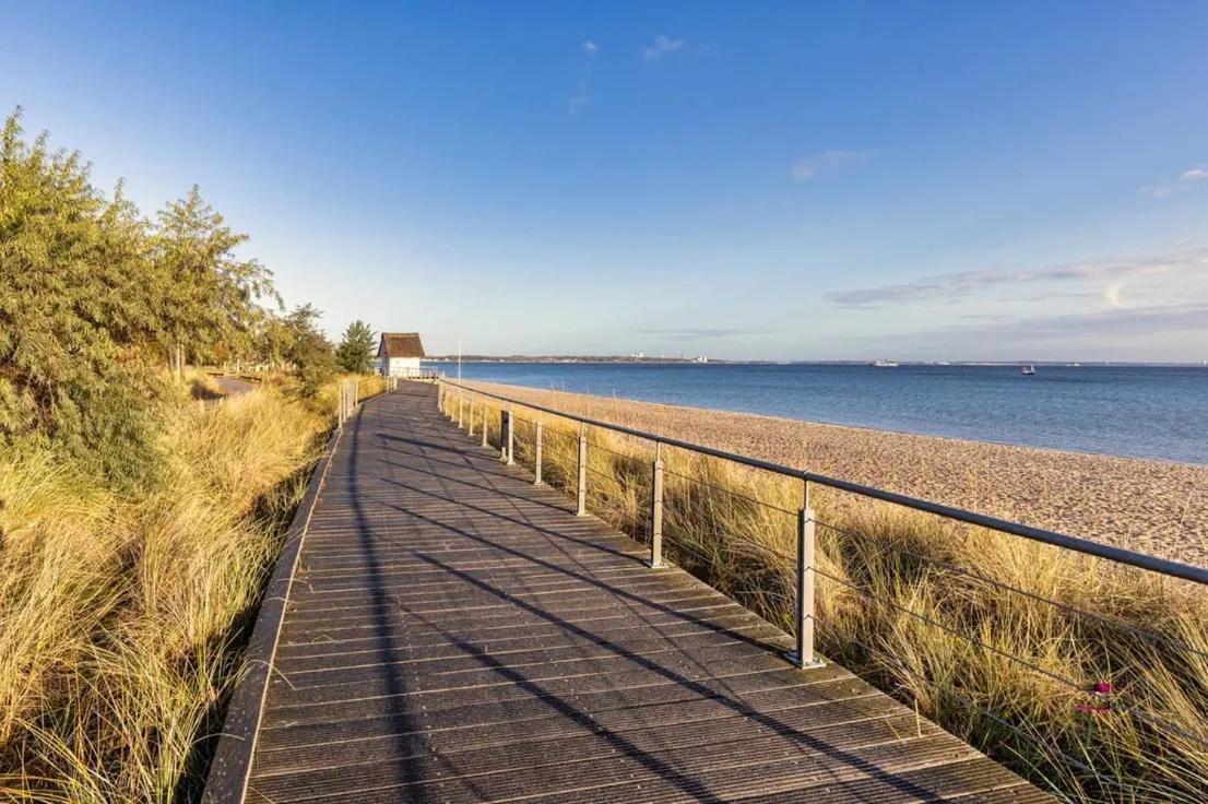 Ostseeparadies Mit Garten, 3 Zimmer, Strandnah Scharbeutz Exteriör bild